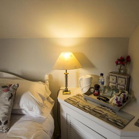 Fern Lodge Guesthouse Hythe  Esterno foto