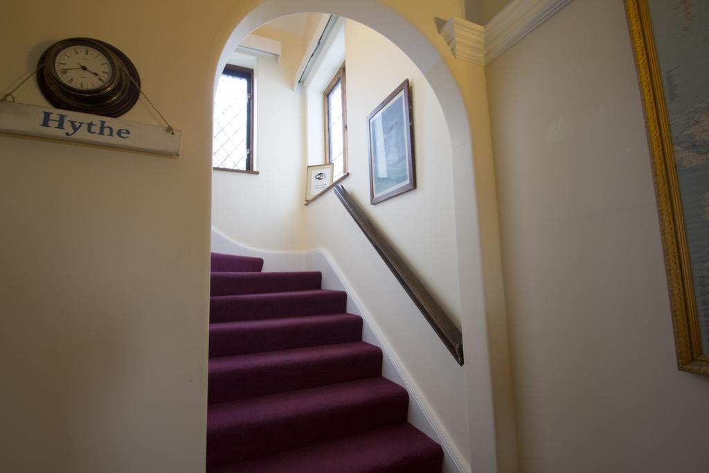 Fern Lodge Guesthouse Hythe  Esterno foto