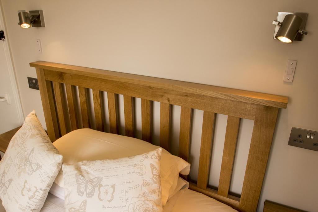Fern Lodge Guesthouse Hythe  Esterno foto