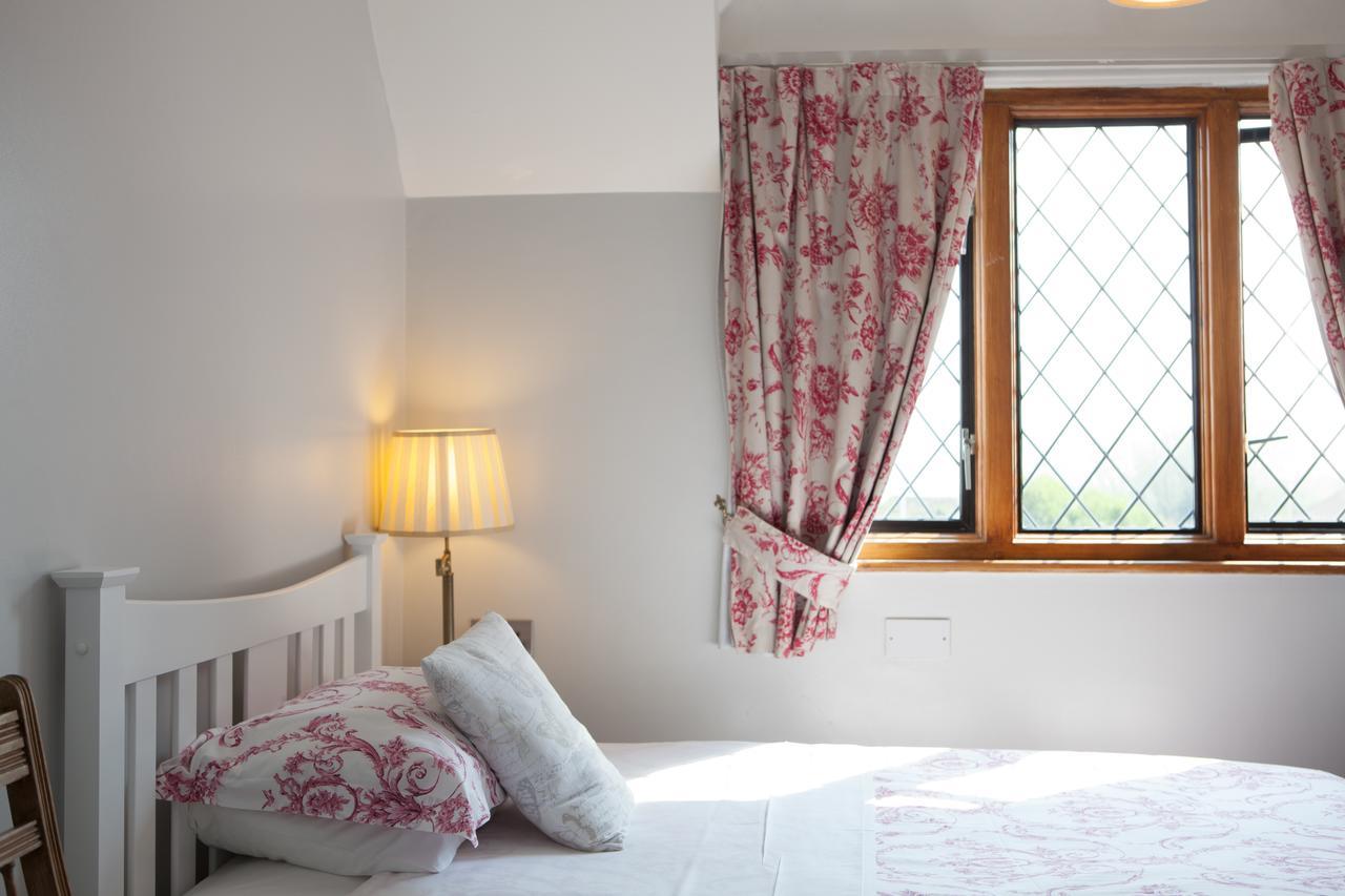 Fern Lodge Guesthouse Hythe  Esterno foto