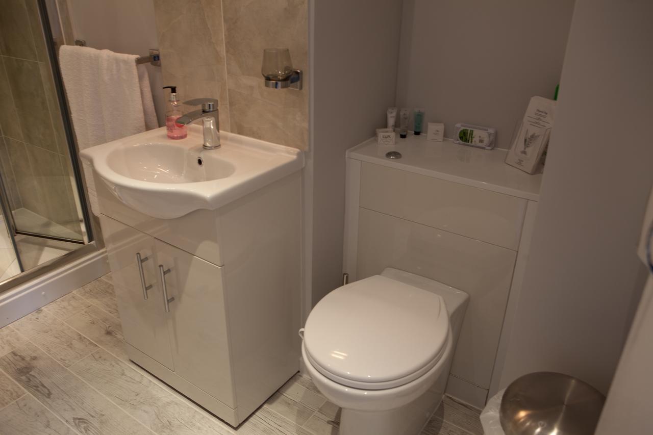 Fern Lodge Guesthouse Hythe  Esterno foto