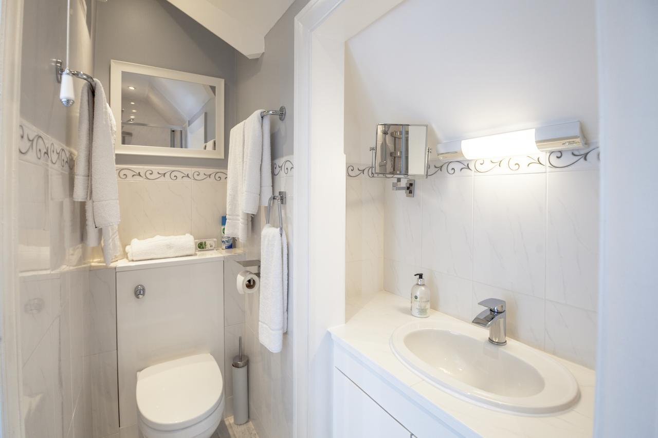 Fern Lodge Guesthouse Hythe  Esterno foto