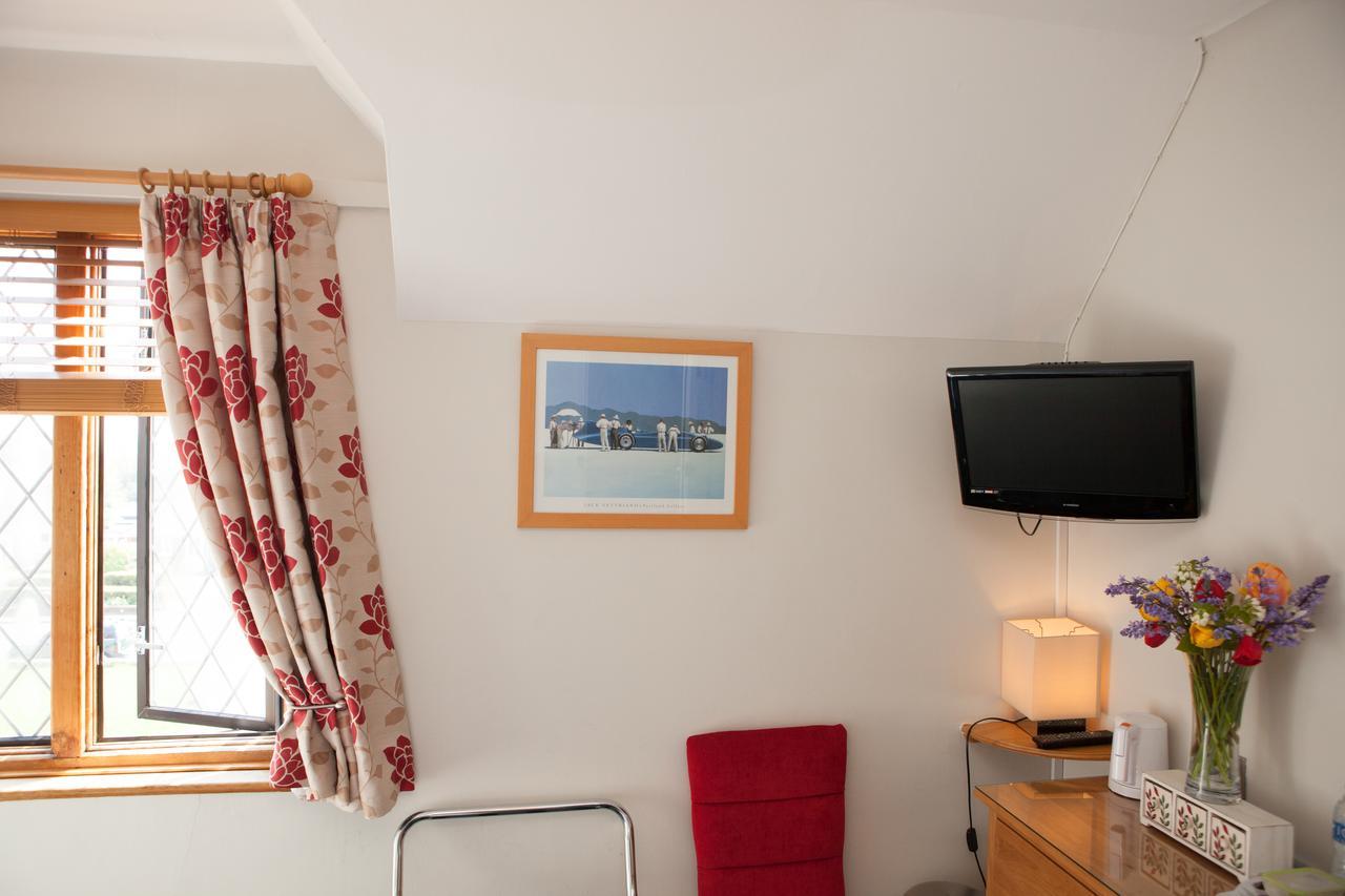 Fern Lodge Guesthouse Hythe  Esterno foto