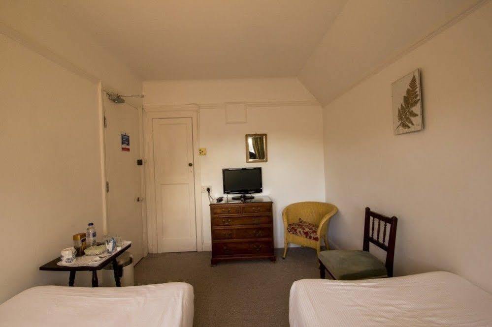 Fern Lodge Guesthouse Hythe  Esterno foto